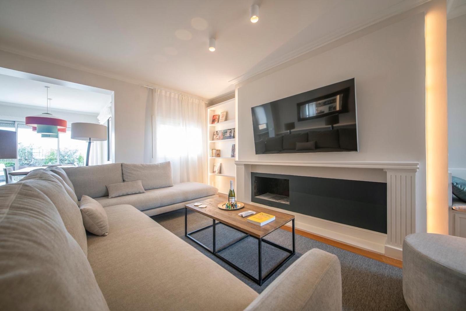 Atico Duplex Con Cinco * Barcelone