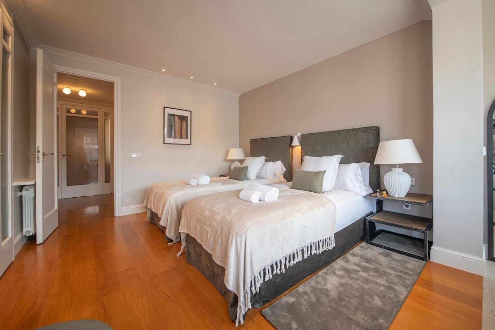 Atico Duplex Con Cinco Appartement *