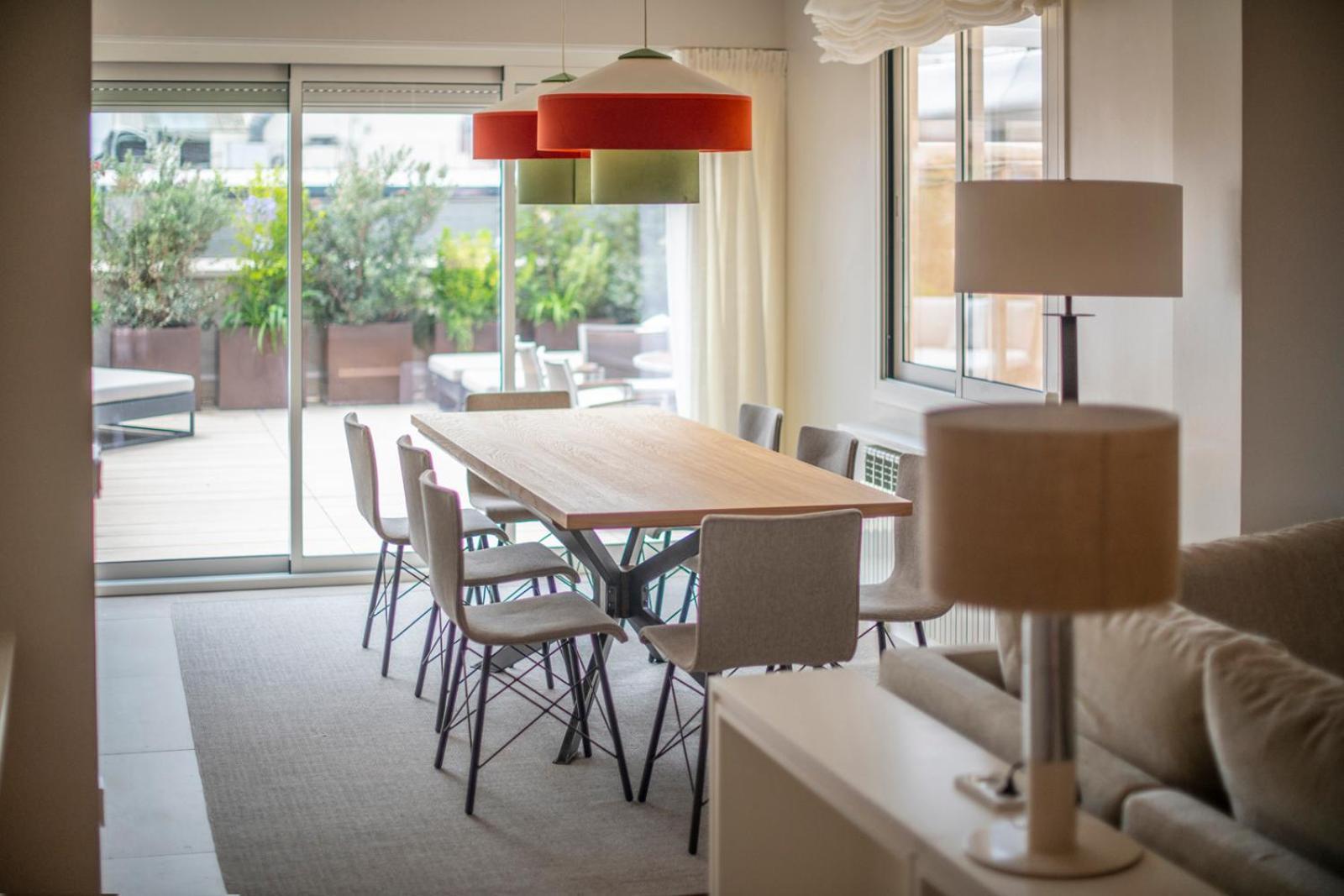 Atico Duplex Con Cinco * Barcelone